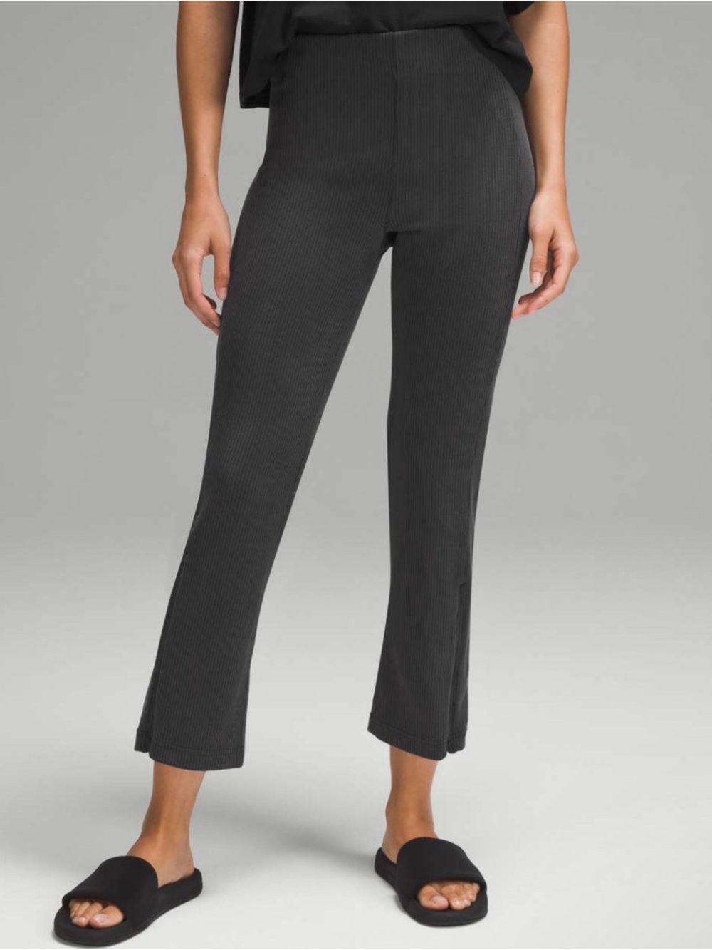 Lululemon Ribbed Softstreme Zip-Leg High-Rise Cropped Pant 25” Black Size 10